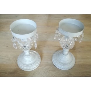 Location 2 bougeoirs shabby chic métal pampille boule verre