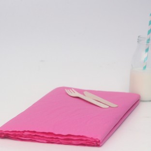 Magenta pink Tablecover 3 ply