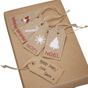 8 étiquettes "tags" jute pour cadeau NOEL